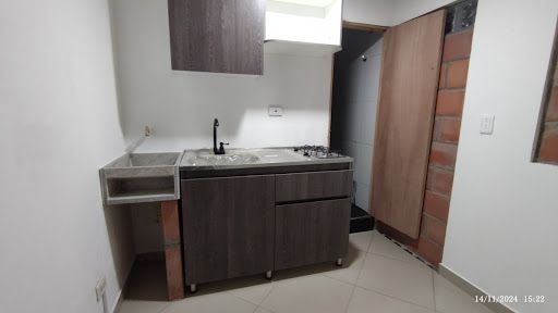 Apartaestudio en arriendo Antioquia Medellín Girardot 20 m2 Habitaciones 1 Baños 1 Garajes 0 Precio $890000