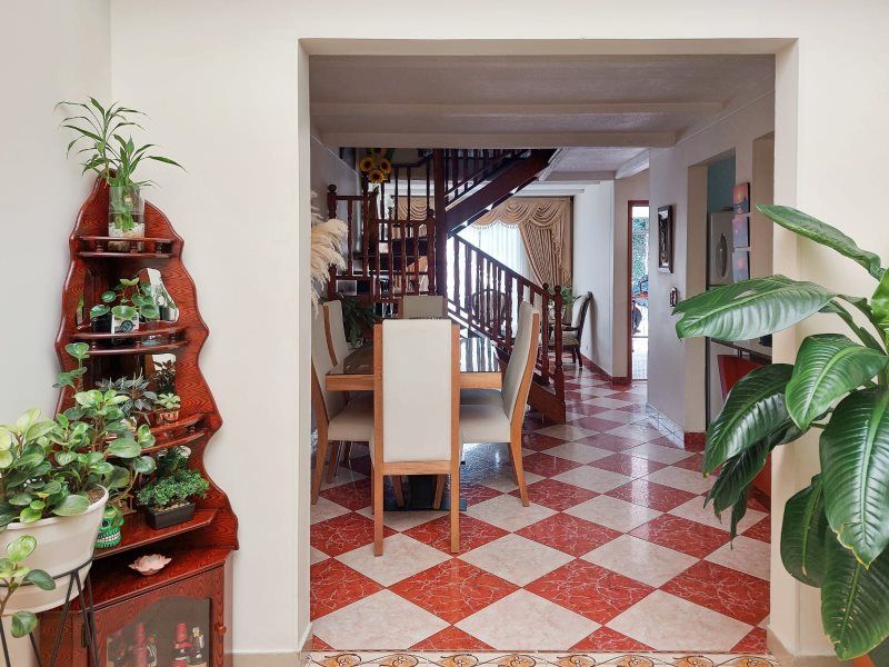 Casa en venta Antioquia Envigado Milán - Vallejuelos 171 m2 Habitaciones 4 Baños 3 Garajes 1 Precio $930000000