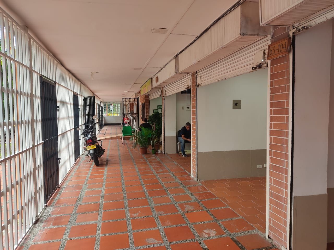 Local Comercial en arriendo Antioquia Medellín Los Conquistadores 22 m2 Habitaciones 1 Baños 1 Garajes 0 Precio $1800000