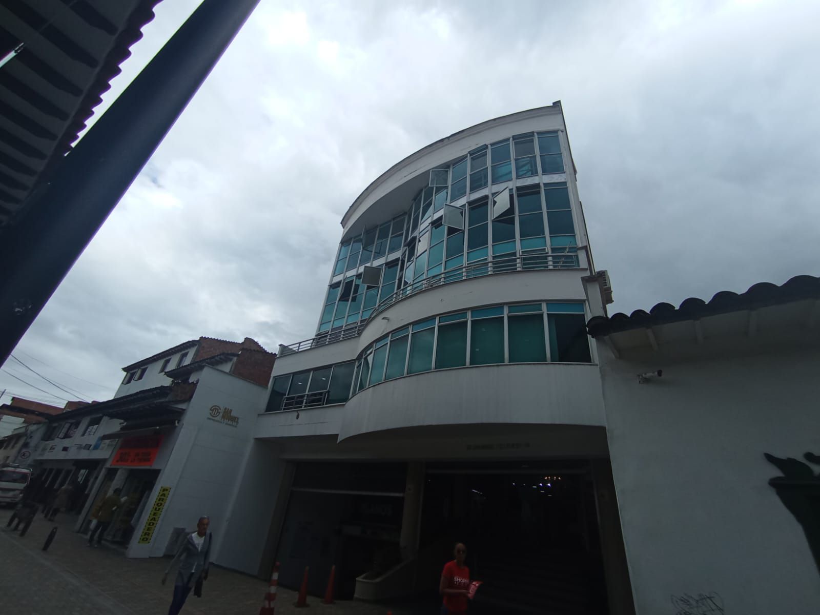 Local en arriendo Antioquia Rionegro El Porvenir 40 m2 Habitaciones 0 Baños 2 Garajes 0 Precio $2500000