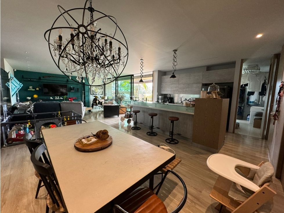 Apartamento en venta Antioquia Medellín Los Balsos No1 265 m2 Habitaciones 3 Baños 4 Garajes 2 Precio $2350000000