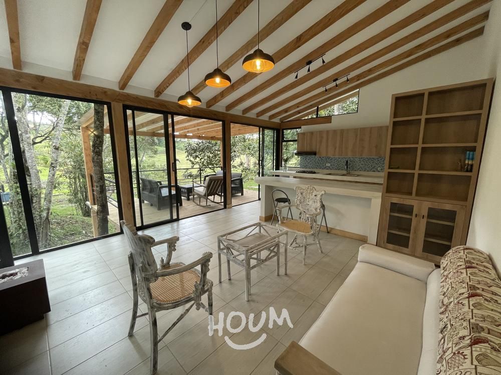 Casa en venta Antioquia Rionegro Rionegro 120 m2 Habitaciones 3 Baños 3 Garajes 4 Precio $1300000000
