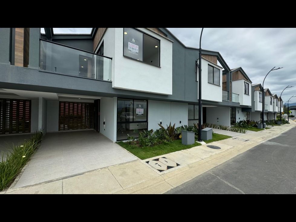 Casa en arriendo o venta Risaralda Pereira Pereira 123 m2 Habitaciones 3 Baños 3 Garajes 2 Precio venta $750000000 Precio arriendo $3600000