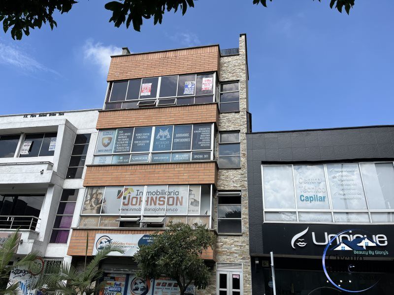 Oficina en arriendo Antioquia Envigado Villa Grande 60 m2 Habitaciones 0 Baños 2 Garajes 0 Precio $3000000