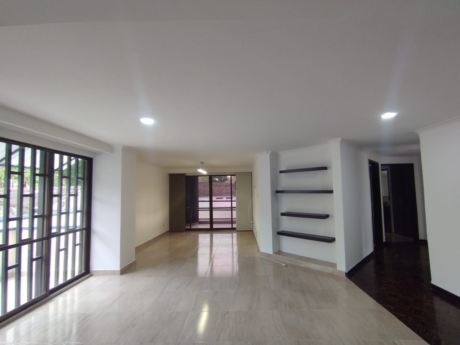 Apartamento en arriendo Risaralda Pereira Los Alamos 110 m2 Habitaciones 3 Baños 2 Garajes 1 Precio $4140000
