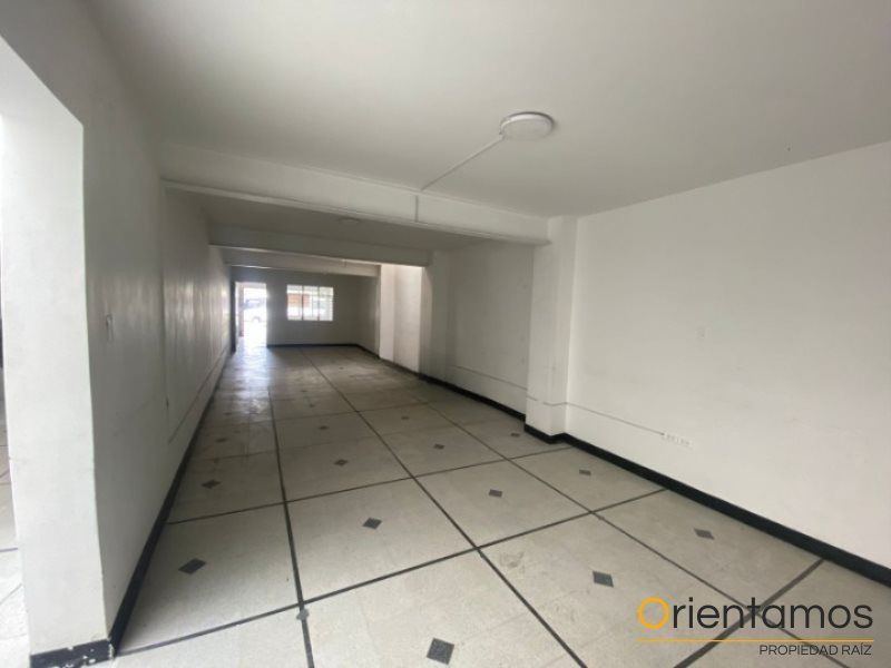 Casa en venta Antioquia Medellín Lorena 463 m2 Habitaciones 7 Baños 5 Garajes 2 Precio $2300000000