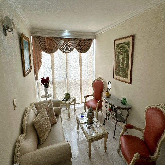 Apartamento en venta Valle Del Cauca Cali El Limonar 57 m2 Habitaciones 3 Baños 2 Garajes 1 Precio $180000000