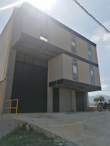 Bodega en arriendo Antioquia Caldas Caldas 1217 m2 Habitaciones 0 Baños 2 Garajes 0 Precio $22000000