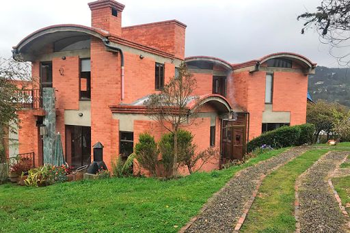 Casa en venta Cundinamarca La Calera La Calera 230 m2 Habitaciones 3 Baños 3 Garajes 3 Precio $1080000000