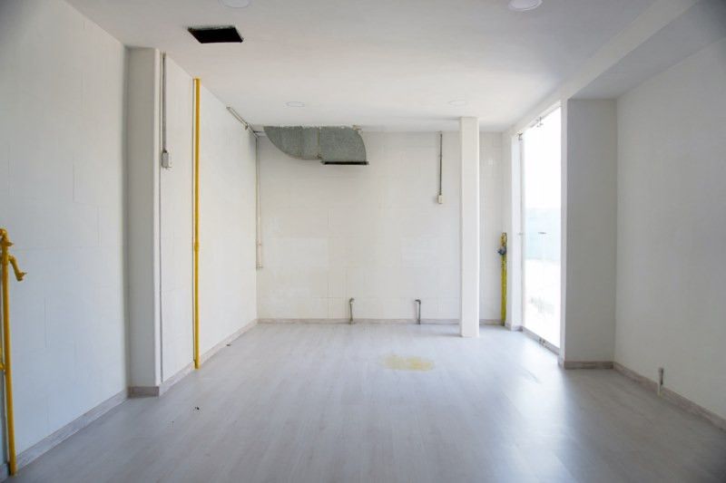 Local en venta Valle Del Cauca Cali San Pedro 34 m2 Habitaciones 0 Baños 0 Garajes 0 Precio $375000000