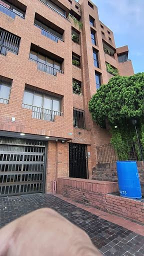 Apartamento en arriendo Valle Del Cauca Cali Sector Altos De Santa Isabel 160 m2 Habitaciones 4 Baños 4 Garajes 2 Precio $2500000