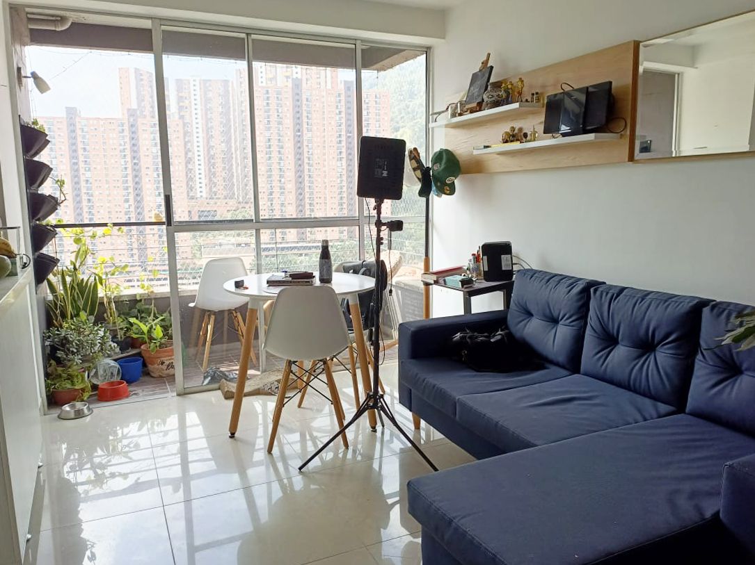 Apartamento en arriendo Antioquia Medellín La Hondonada 57 m2 Habitaciones 3 Baños 2 Garajes 1 Precio $2100000
