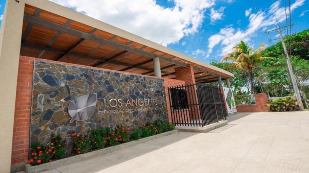 Lote en venta Valle Del Cauca Palmira Palmira 0 m2 Habitaciones 0 Baños 0 Garajes 0 Precio $300000000