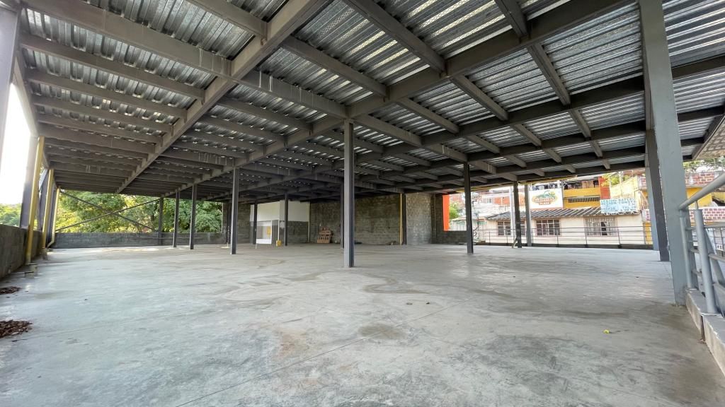 Local en arriendo Valle Del Cauca Cali Sector Patio Bonito 18 m2 Habitaciones 0 Baños 1 Garajes 0 Precio $1450000