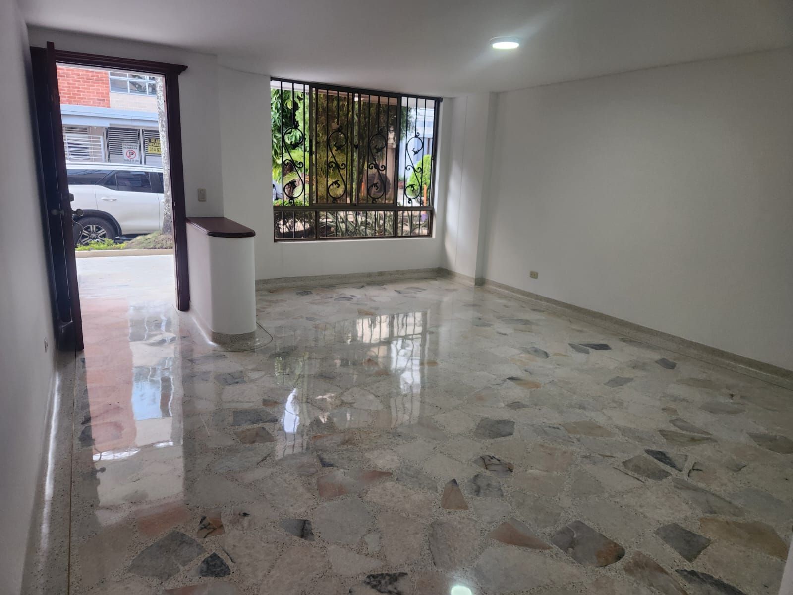 Casa en venta Valle Del Cauca Cali El Ingenio 351 m2 Habitaciones 4 Baños 4 Garajes 2 Precio $880000000