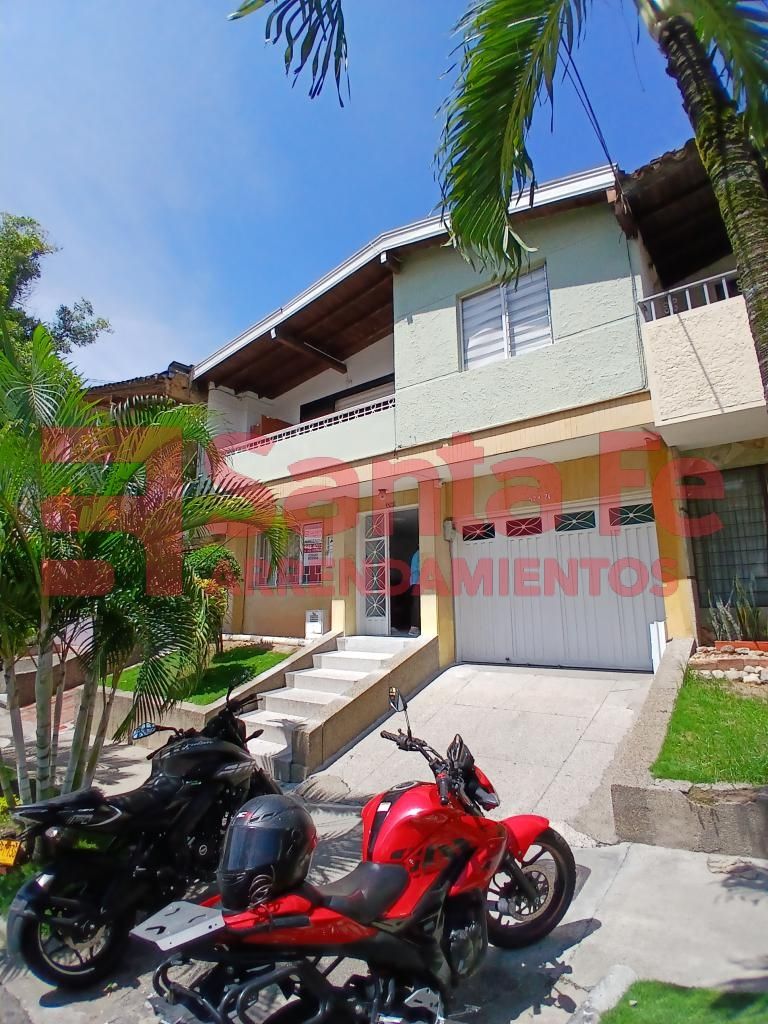 Casa en arriendo Antioquia Medellín Ferreni 152 m2 Habitaciones 3 Baños 2 Garajes 0 Precio $3200000