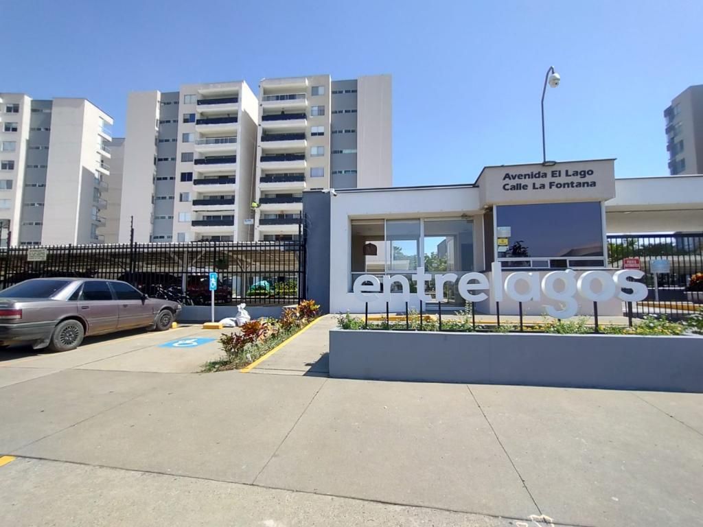 Apartamento en arriendo Valle Del Cauca Jamundí Jamundí 110 m2 Habitaciones 3 Baños 4 Garajes 2 Precio $2000000