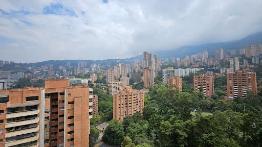 Apartamento en venta Antioquia Medellín Astorga 680 m2 Habitaciones 4 Baños 6 Garajes 6 Precio $4500000000
