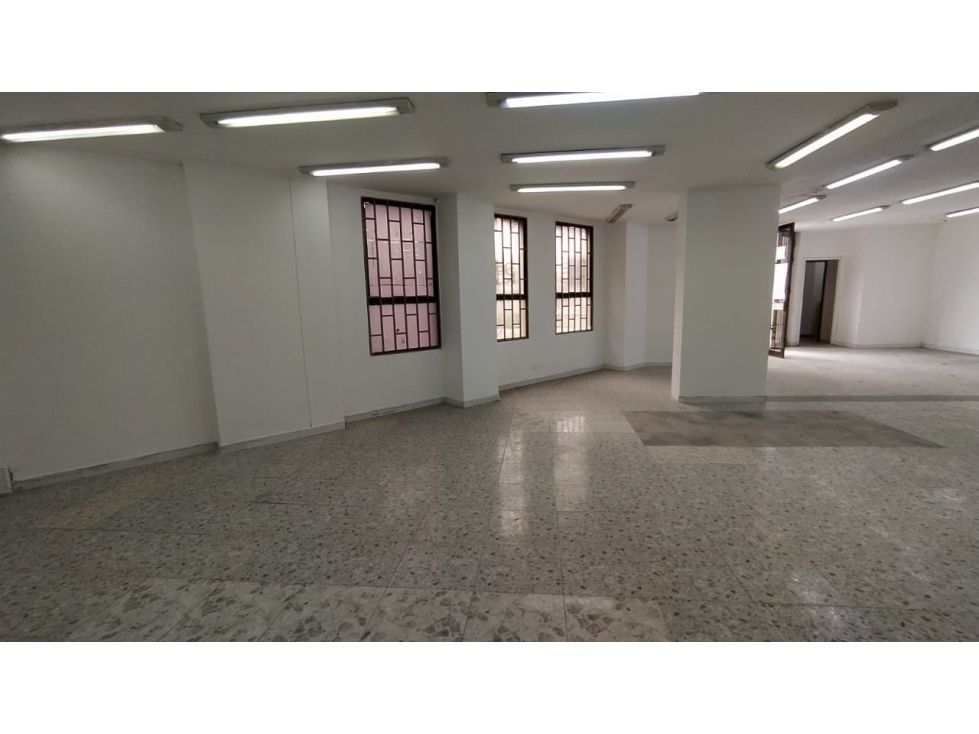 Local en arriendo Caldas Manizales El Centro 116 m2 Habitaciones 0 Baños 2 Garajes 0 Precio $5500000