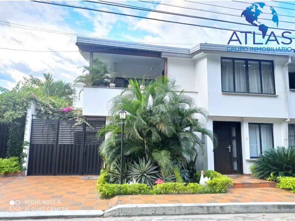 Casa en venta Santander Girón Girón 300 m2 Habitaciones 5 Baños 4 Garajes 1 Precio $850000000