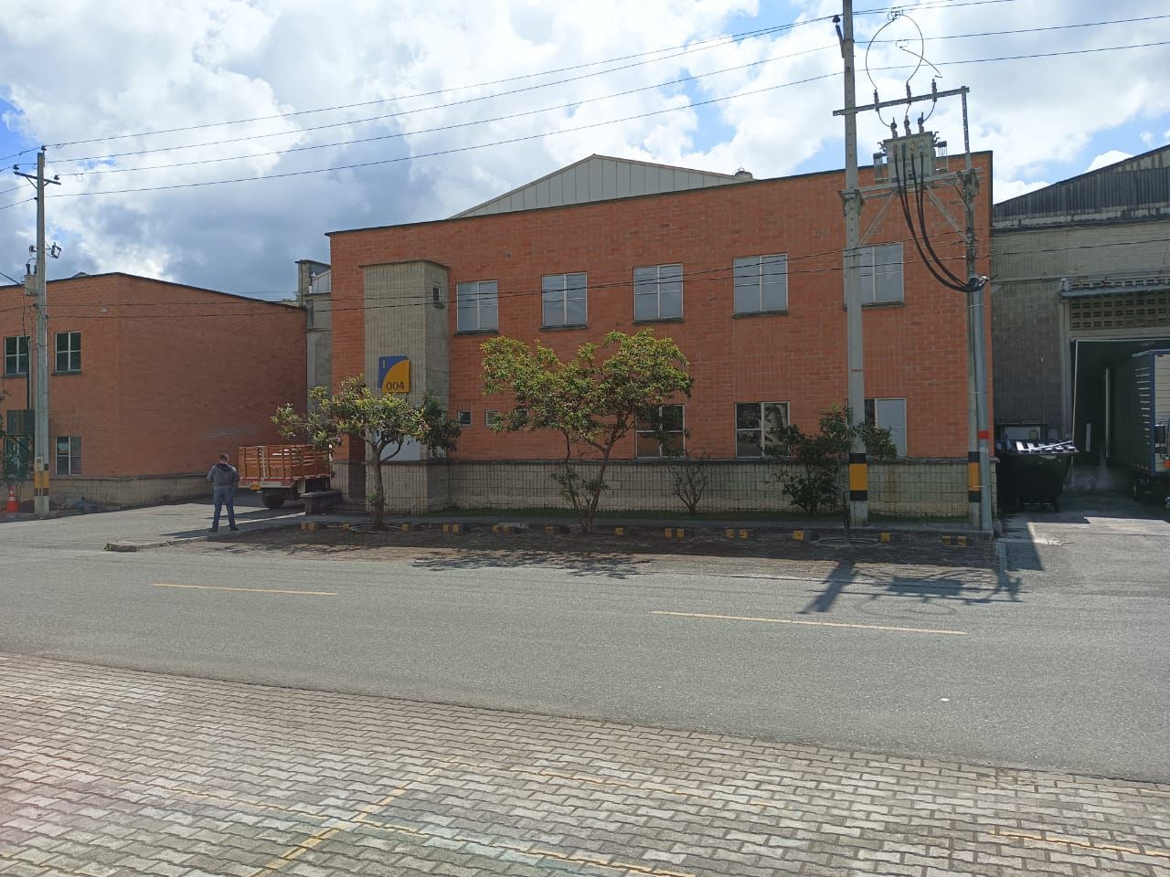 Bodega en arriendo Antioquia Rionegro Gualanday 1804 m2 Habitaciones 0 Baños 4 Garajes 6 Precio $34188000