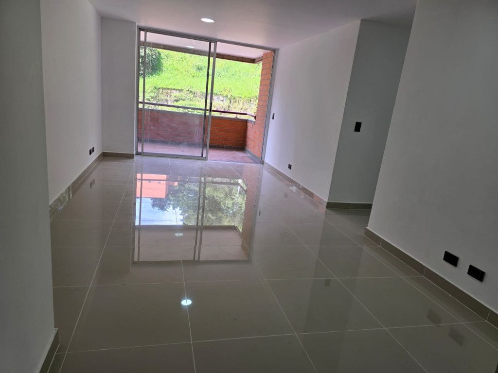 Apartamento en venta Antioquia Medellín Asomadera No2 92 m2 Habitaciones 3 Baños 2 Garajes 1 Precio $650000000