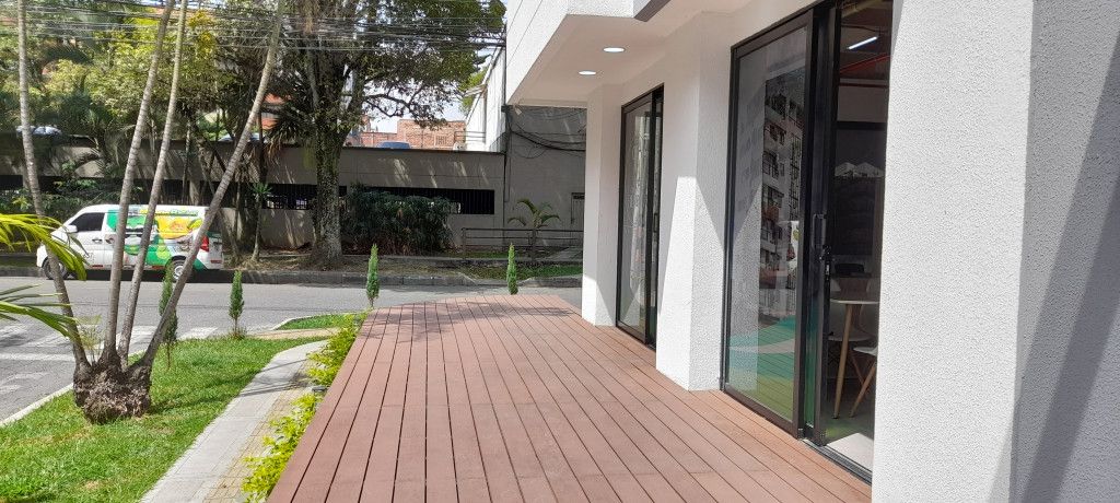 Local en venta Antioquia Envigado El Portal 57 m2 Habitaciones 0 Baños 1 Garajes 0 Precio $1070000000