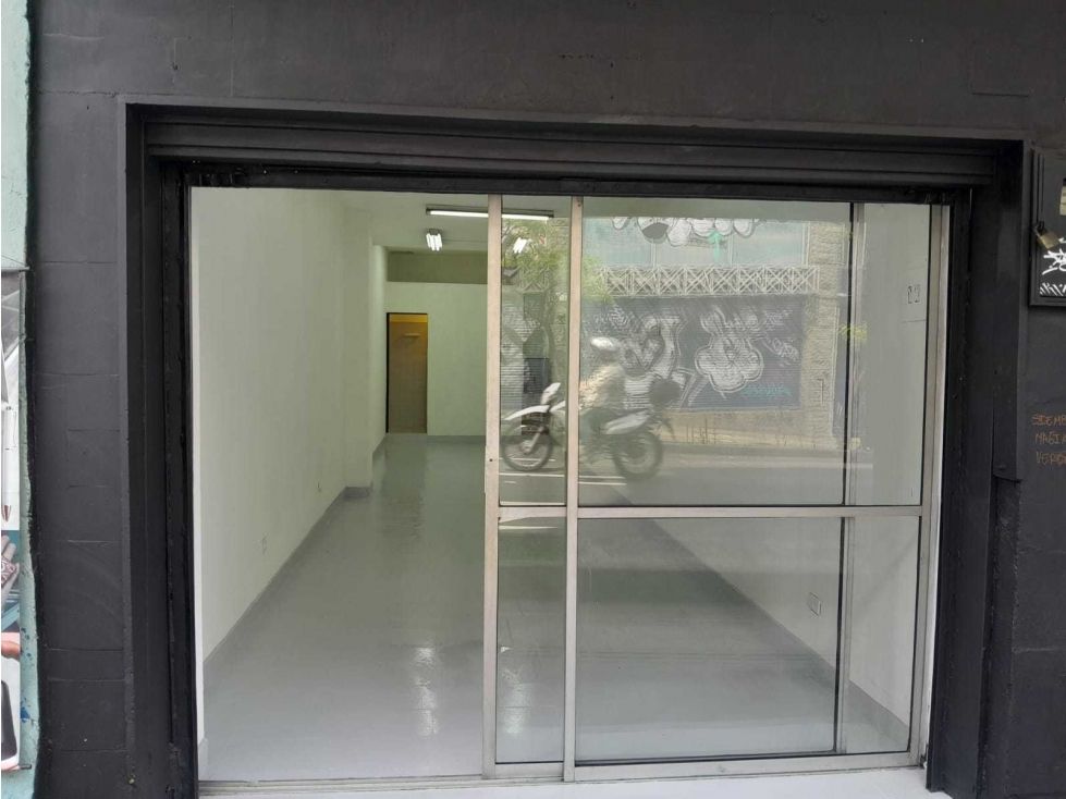 Local en arriendo Antioquia Medellín La Candelaria 36 m2 Habitaciones 0 Baños 1 Garajes 0 Precio $2300000