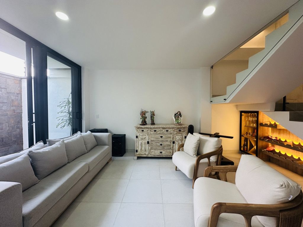 Casa en venta Valle Del Cauca Jamundí Libertadores 270 m2 Habitaciones 3 Baños 5 Garajes 2 Precio $780000000