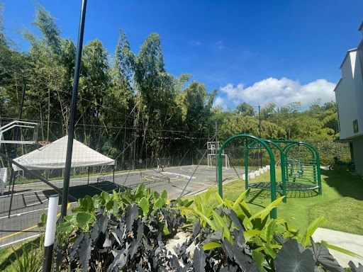 Casa en venta Risaralda Dosquebradas Ub La Macarena 137 m2 Habitaciones 3 Baños 3 Garajes 2 Precio $630000000