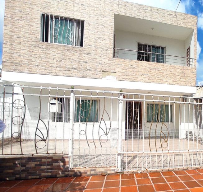 Casa en venta Atlántico Barranquilla El Silencio 140 m2 Habitaciones 4 Baños 3 Garajes 1 Precio $395000000