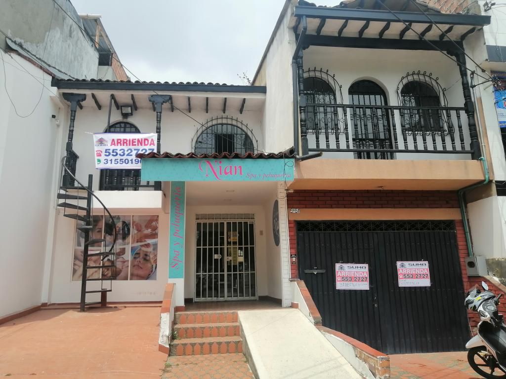 Casa en venta Valle Del Cauca Cali Los Cámbulos 200 m2 Habitaciones 10 Baños 5 Garajes 1 Precio $680000000