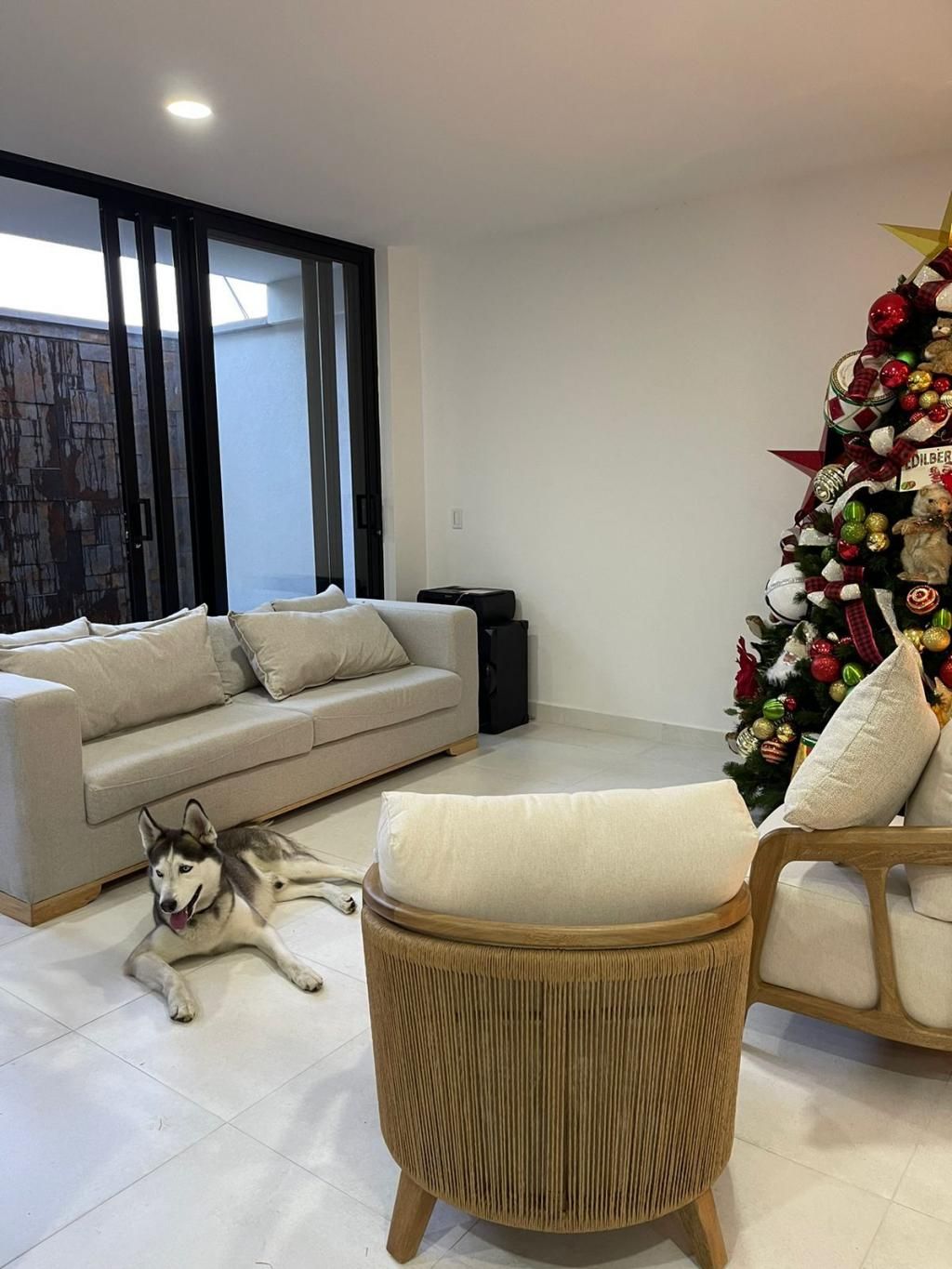 Casa en venta Valle Del Cauca Jamundí Jamundí 290 m2 Habitaciones 4 Baños 3 Garajes 0 Precio $900000000