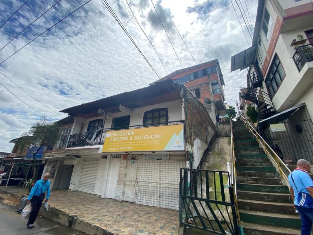 Casa en venta Valle Del Cauca Cali Sector Alto Jordán 308 m2 Habitaciones 7 Baños 5 Garajes 0 Precio $475000000