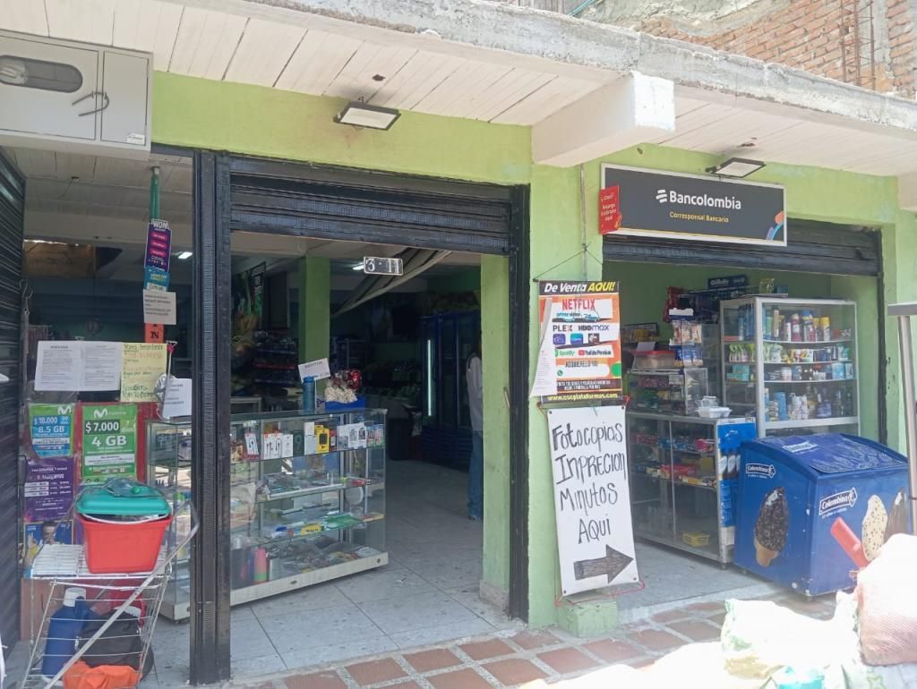 Casa en venta Valle Del Cauca Cali Los Libertadores 180 m2 Habitaciones 2 Baños 1 Garajes 0 Precio $900000000