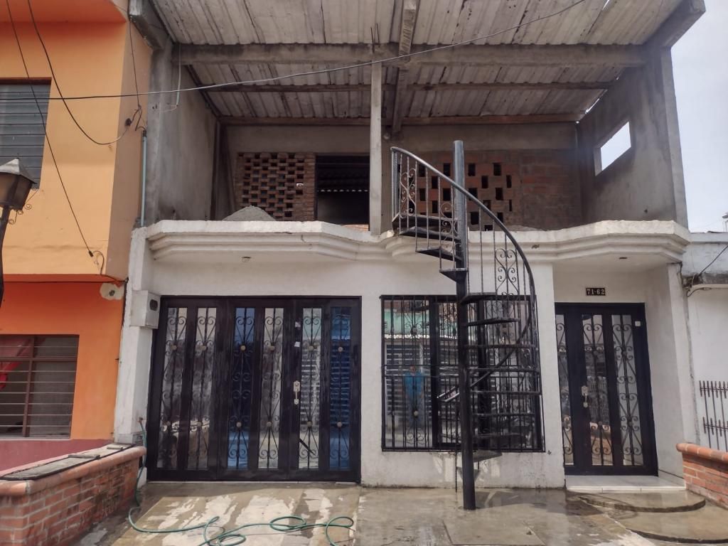 Casa en venta Valle Del Cauca Cali Siete De Agosto 115 m2 Habitaciones 4 Baños 2 Garajes 1 Precio $290000000