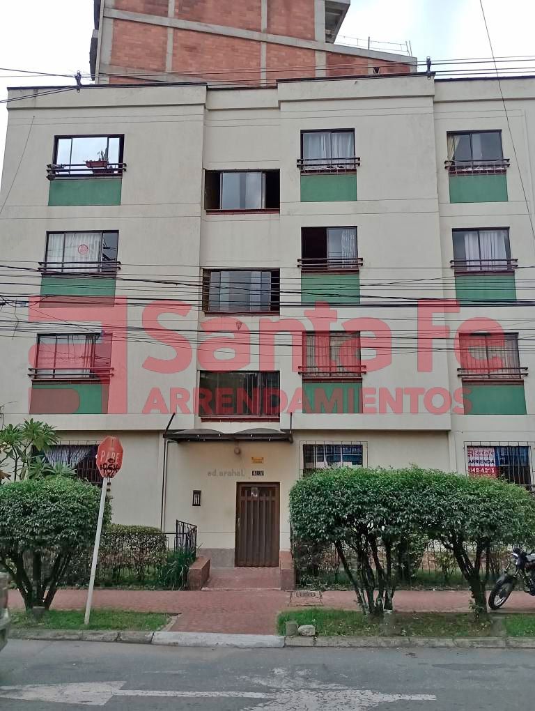 Apartamento en arriendo Antioquia Medellín Calasanz 100 m2 Habitaciones 3 Baños 3 Garajes 0 Precio $2600000