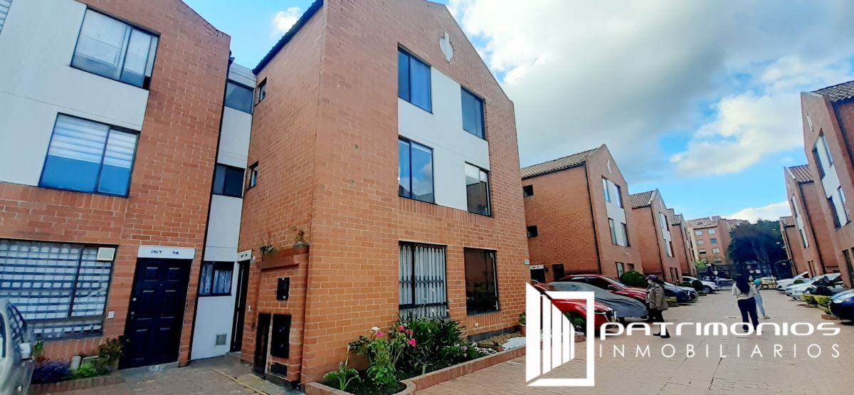 Casa en venta Cundinamarca Bogotá Cr Quintas De Santa Maria Et Iv 103 m2 Habitaciones 3 Baños 3 Garajes 1 Precio $485000000