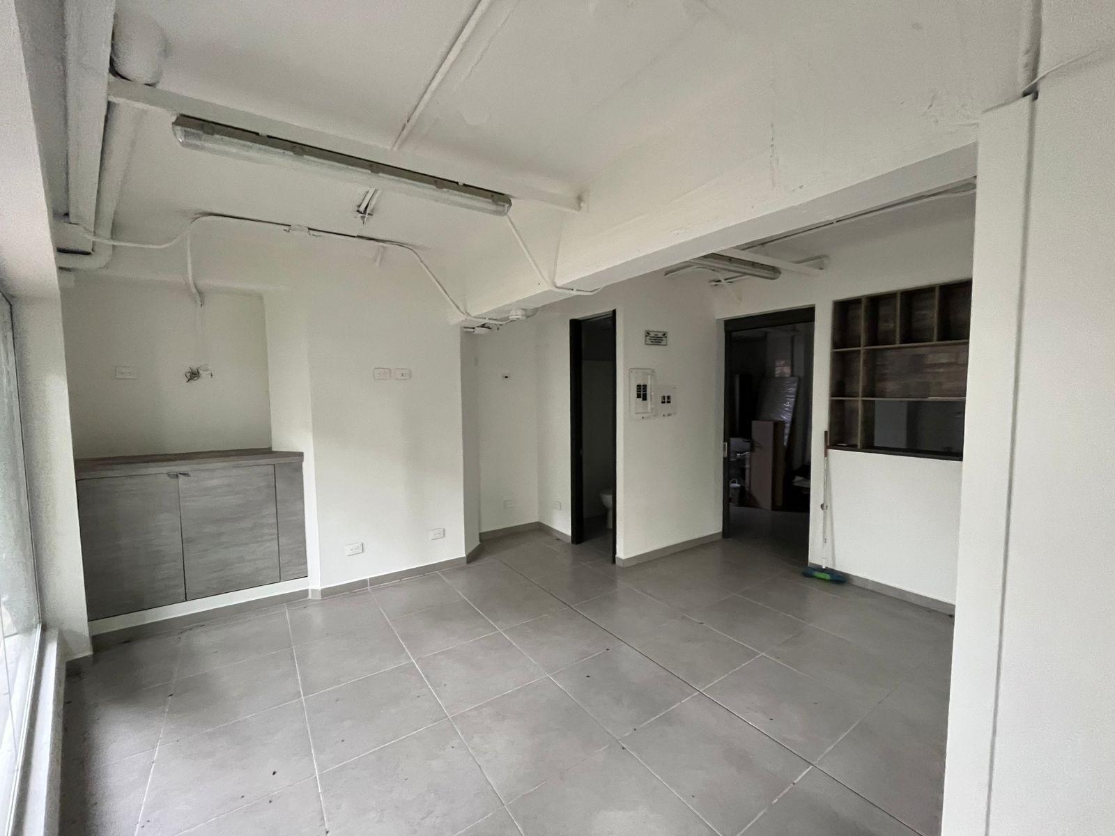 Local Comercial en arriendo Risaralda Pereira San Jose Sur 34 m2 Habitaciones 1 Baños 2 Garajes 1 Precio $4350000