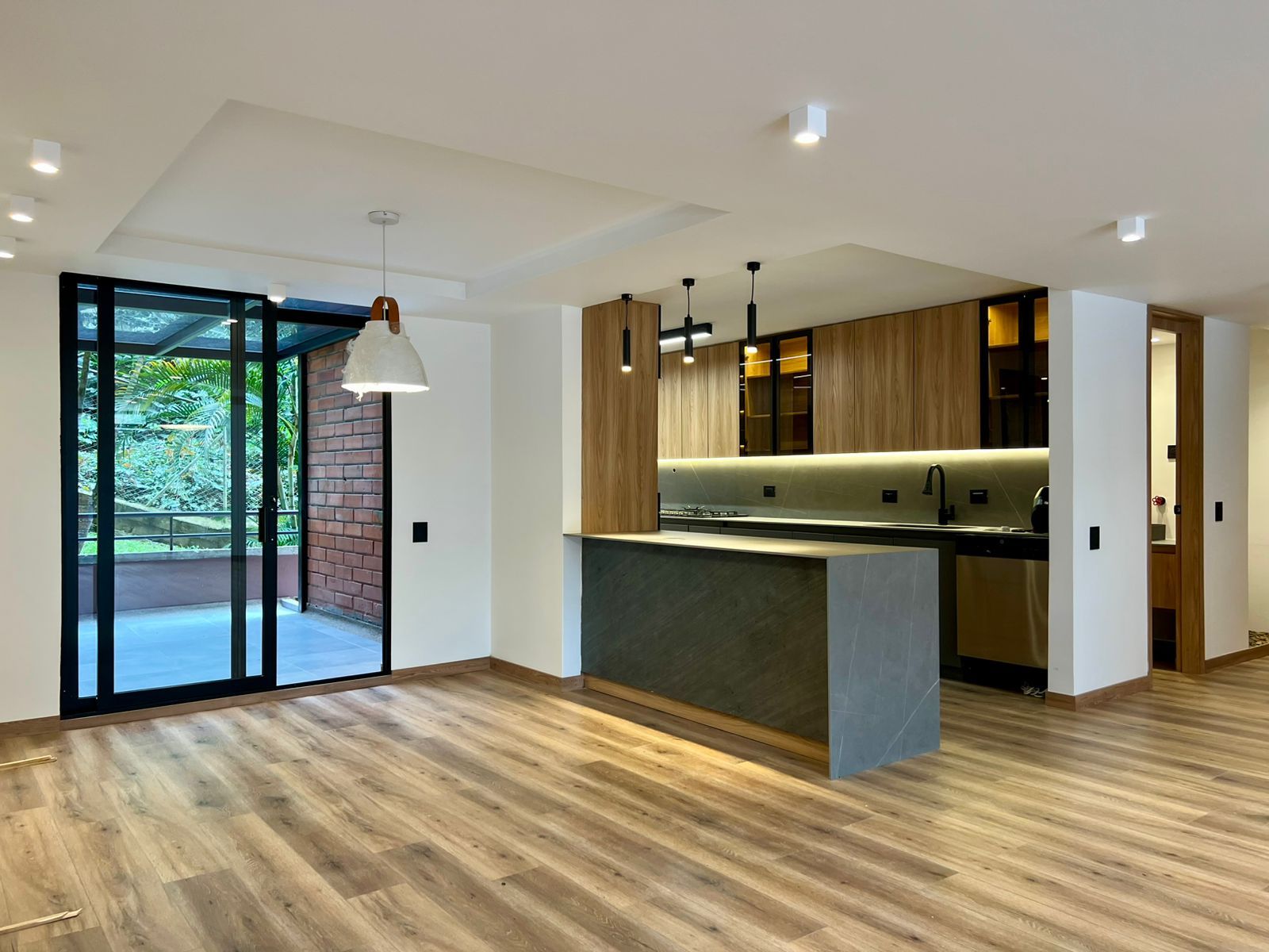 Apartamento en venta Antioquia Medellín Altos Del Poblado 298 m2 Habitaciones 3 Baños 3 Garajes 2 Precio $1650000000