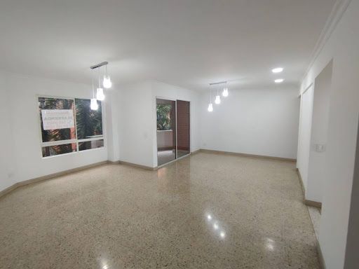 Apartamento en arriendo Valle Del Cauca Cali Chipichape 115 m2 Habitaciones 3 Baños 2 Garajes 2 Precio $3400000