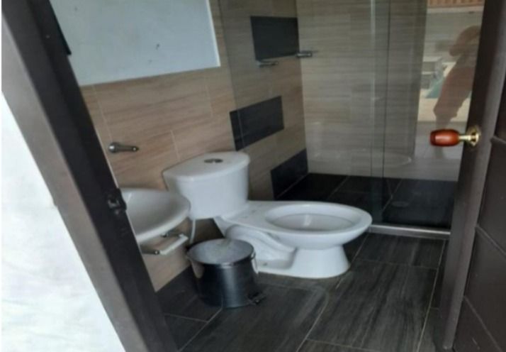 Finca en venta Valle Del Cauca Cali Cali 322 m2 Habitaciones 8 Baños 5 Garajes 4 Precio $650000000