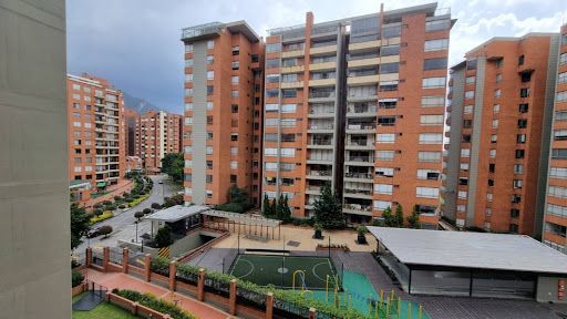 Apartamento en arriendo Cundinamarca Bogotá Lisboa 105 m2 Habitaciones 3 Baños 2 Garajes 2 Precio $5500000