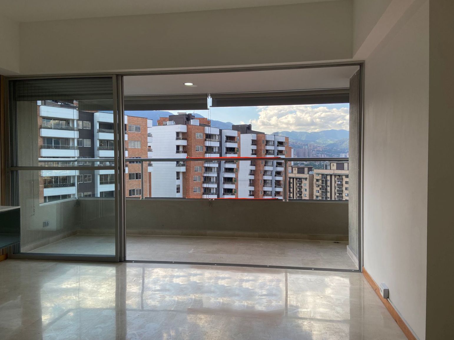 Apartamento en venta Antioquia Sabaneta Aldea Verde 88 m2 Habitaciones 3 Baños 2 Garajes 1 Precio $495000000