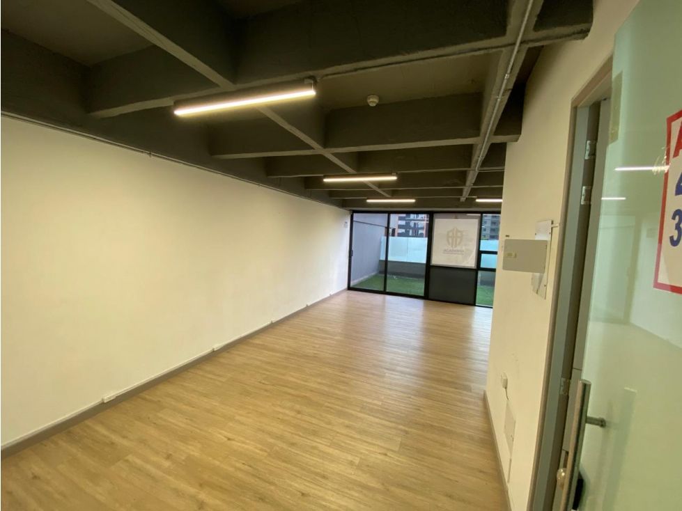 Oficina en venta Antioquia Medellín El Nogal- Los Almendros 39 m2 Habitaciones 0 Baños 1 Garajes 1 Precio $425000000