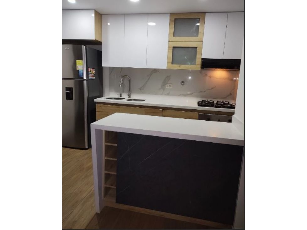 Apartamento en arriendo Antioquia Medellín Aguacatala El Poblado 72 m2 Habitaciones 3 Baños 2 Garajes 1 Precio $4500000