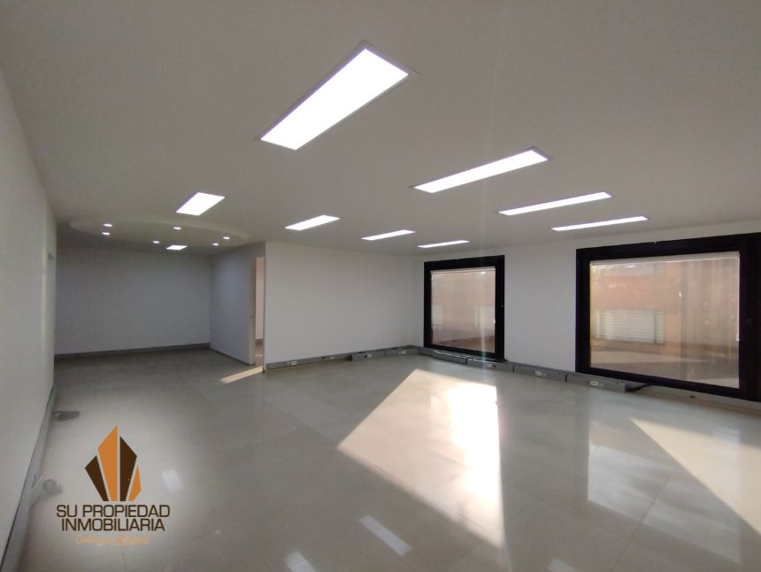 Oficina en arriendo Cundinamarca Bogotá San Patricio 100 m2 Habitaciones 0 Baños 1 Garajes 1 Precio $8500000