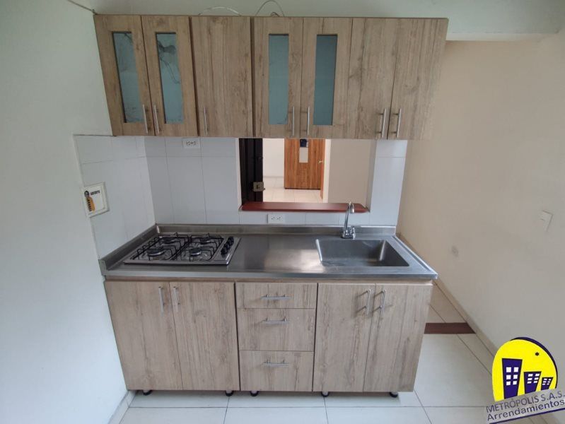 Apartamento en arriendo Antioquia Medellín Bombona No1 33 m2 Habitaciones 1 Baños 1 Garajes 0 Precio $1000000