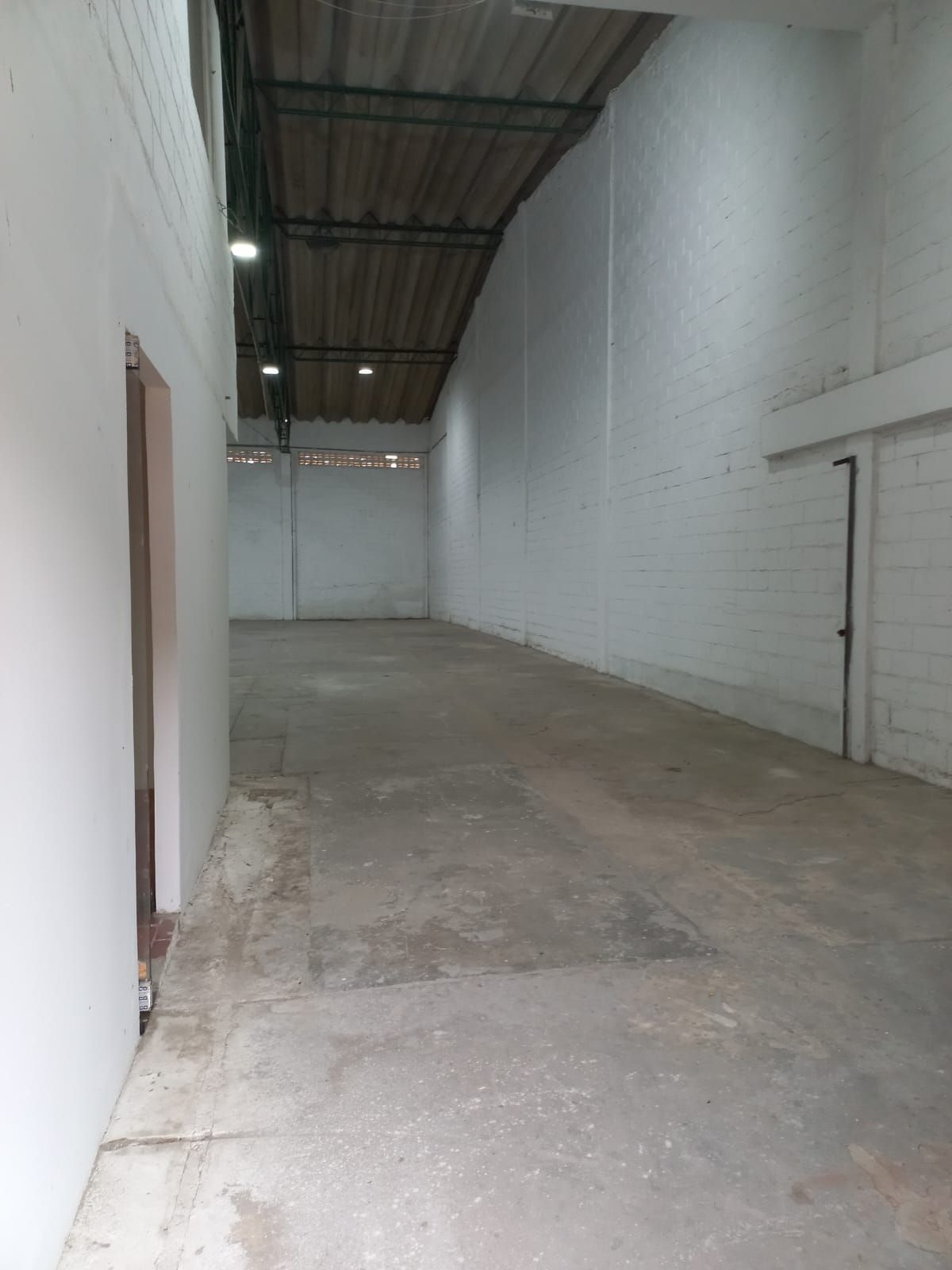 Bodega en venta Atlántico Barranquilla Batallon Infanteria 755 m2 Habitaciones 0 Baños 2 Garajes 5 Precio $2200000000