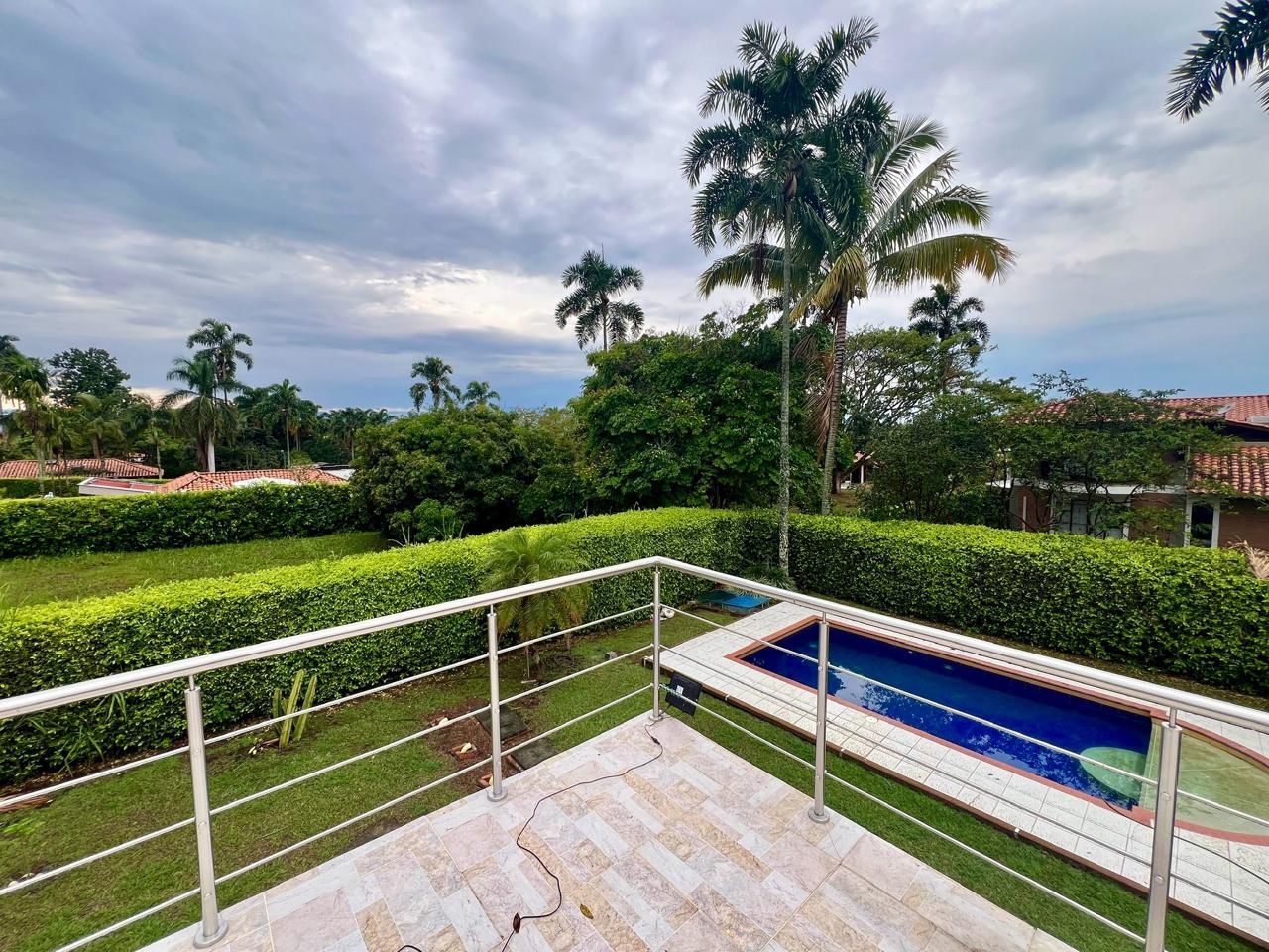 Casa en arriendo Risaralda Pereira Sanfelipe 289 m2 Habitaciones 2 Baños 3 Garajes 6 Precio $6500000